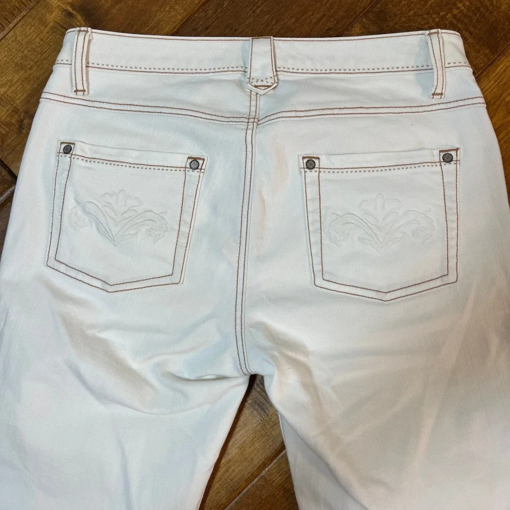 Cabi White Bootcut Jeans Size 6 Short Contrast Stitch Denim Raw Hem Western Boho - Picture 8 of 8